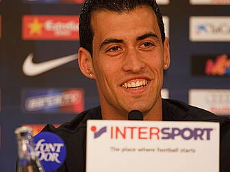 Busquets signs on for long hau...
